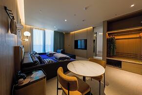 St. The Suite Yangyang