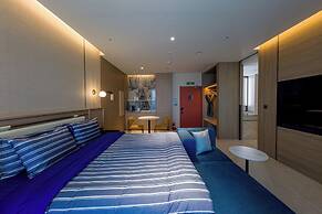 St. The Suite Yangyang
