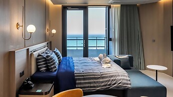 St. The Suite Yangyang