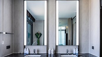 St. The Suite Yangyang
