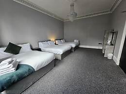 Edinburgh City Hotel