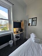 Edinburgh City Hotel