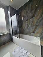 Edinburgh City Hotel