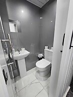 Edinburgh City Hotel