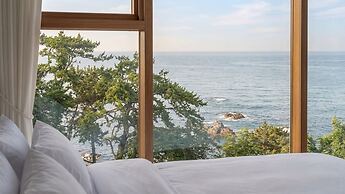 Pohang Sausalito by B-class Pool Villa