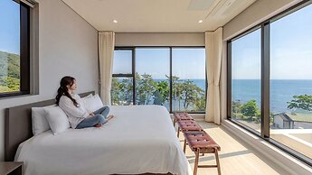 Pohang Sausalito by B-class Pool Villa