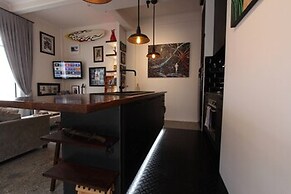 Location, Location, Loctation, AK CBD Harbour Edge