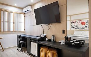 Daeheung Manwol Hotel