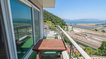 Yeosu Redondo Ocean View Pension