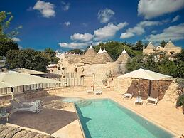 Navolte Trulli e Piscina