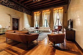 Maestosa Residenza Maffei