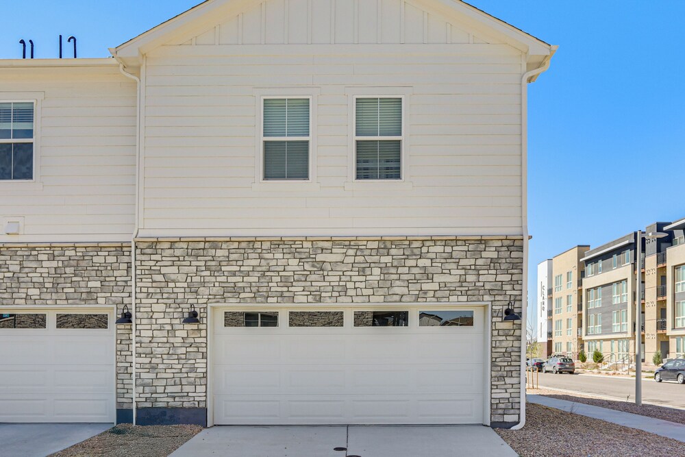 Work, Play & Explore Denver! Townhome Near Airport