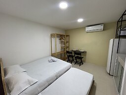 Studio 68