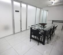 Studio 68