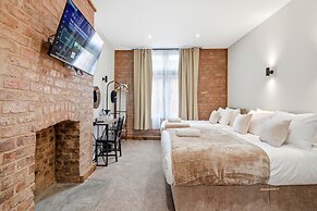 The Stuart Hotel