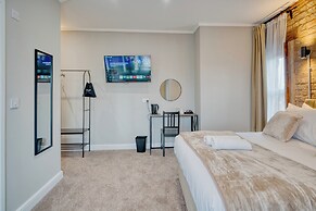 The Stuart Hotel