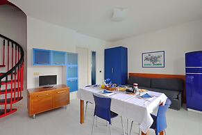 Familiar Flat With Balcony