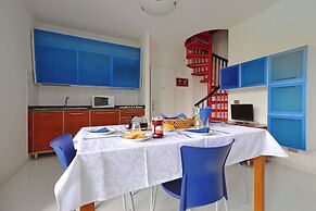 Familiar Flat With Swimming Pool