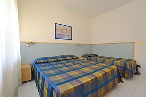 Sweet Holiday Apartment With Pool