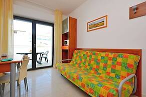Quiet Flat With Balcony