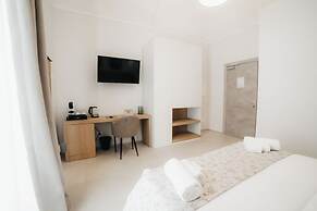Sirenuse Suites Boutique ApartHotel RTA