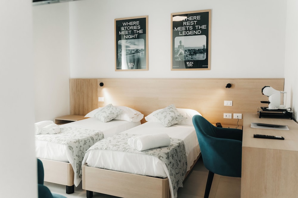 Sirenuse Suites Boutique ApartHotel RTA