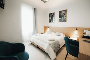 Sirenuse Suites Boutique ApartHotel RTA