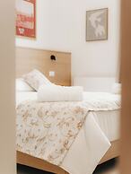 Sirenuse Suites Boutique ApartHotel RTA