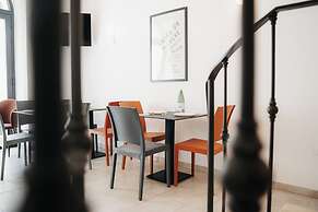 Sirenuse Suites Boutique ApartHotel RTA