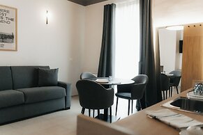 Sirenuse Suites Boutique ApartHotel RTA