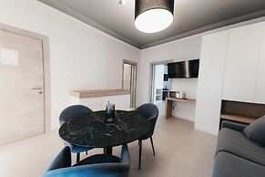 Sirenuse Suites Boutique ApartHotel RTA