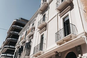 Sirenuse Suites Boutique ApartHotel RTA