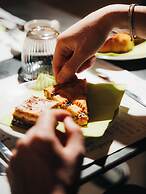 Sirenuse Suites Boutique ApartHotel RTA