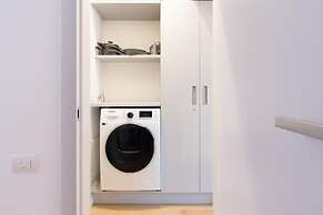 Cernobbio Center - Modern Apartment with Parking