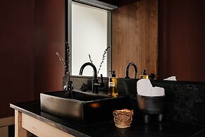 New Paltz Way Hotel