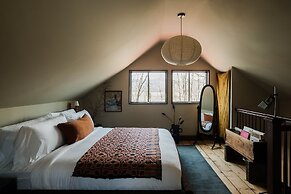 New Paltz Way Hotel