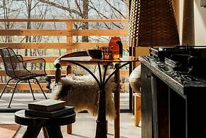 New Paltz Way Hotel