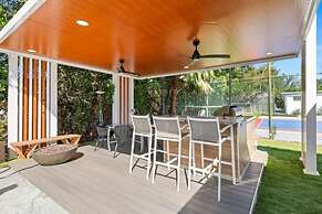 Casa Oasis by Glam Homes