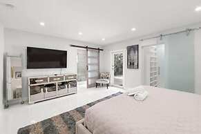 Casa Oasis by Glam Homes