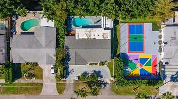 Casa Oasis by Glam Homes