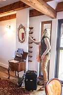 Edelweiss Inn Nova Scotia