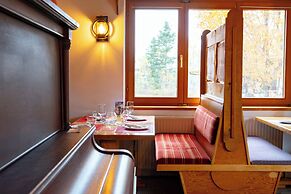 Edelweiss Inn Nova Scotia