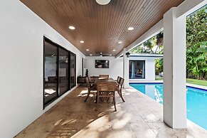 Villa Celeste | Pool • Mini Golf • Terrace