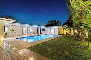 Villa Celeste | Pool • Mini Golf • Terrace
