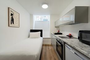8 Stanley Street