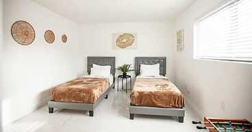 Villa Dubai by Glam Homes