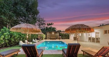 Villa Luxe - Modern by Glam Homes