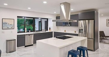 Peaceful Villa by Glam Homes