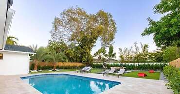 Peaceful Villa by Glam Homes
