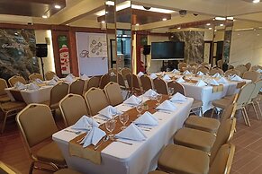 Apihap Hotel